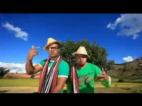 OLADAD /// FIALOGNANA [ CLIP GASY ]