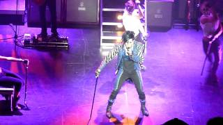 Adam Lambert Club Nokia Strut