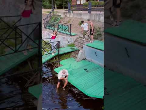 UNEXPECTED SITUATION😂