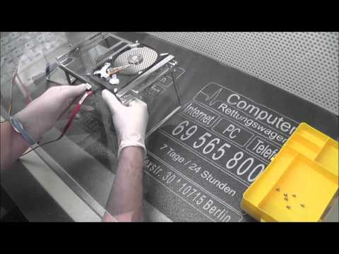 Datenrettung Festplatte - Deutsch - Computer Rettungswagen