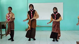 Download lagu @msbeechanel Praktek Tari tradisional 'Tari Padang Bulan' mp3 Download lagu @msbeechanel Praktek Tari tradisional 'Tari Padang Bulan' mp3