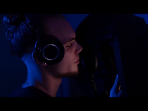 Adenaim - Non te la meriti (Video Musicale)