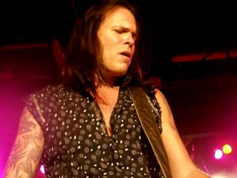 Thumbnail for Dokken's Sean Mcnabb bass solo @ Grizzly Rose 1/19/10 by Sean McNabb