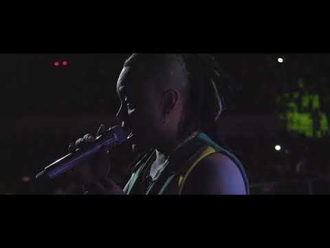 Me Manda Papelitos - Mr Black El presidente (Live Concert)