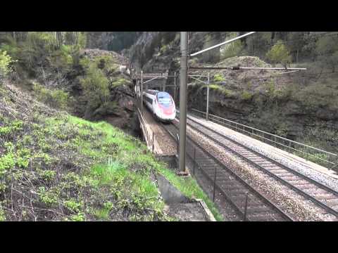 SBB ETR 610 IN TRANSITO A PIOTTINO.(CH) SULLA LINEA DEL GOTTARDO. 24 - 4 - 2016