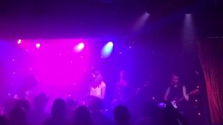 Seattle School of Rock performs Motörhead vs Girlschool "C'mon Let's Go"