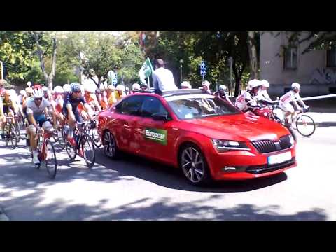 Tour de Hongrie Kazincbarcikán az Építők útján 2018.08.19-én.Rajt után.