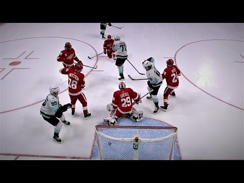 Vince Dunn Gets The Equalizer On The Man Advantage For The Kraken