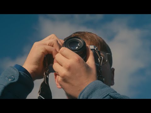 Why The Pentax K1000 Was So Damn Popular - Review & How To