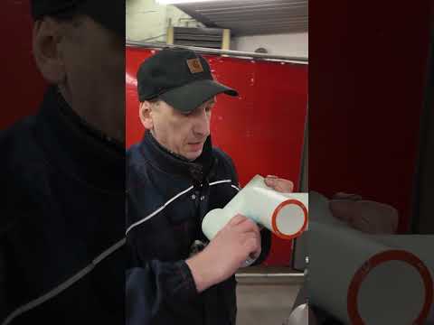 Szybki montaż robota spawalniczego