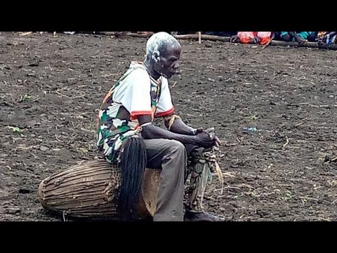 Obeerø mar jøa Alil- by Mama Kwöt Nyigwø