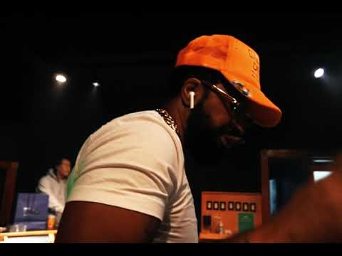 Jansport J Plays Beat for Flee Lord and Roc Marciano
