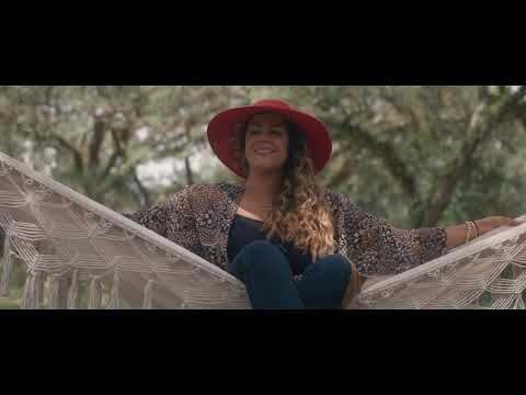Betzaida Y Geronimo- Agradecido (Video Oficial) #musicacristiana #worship #laurendaigle