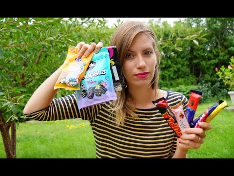 フィンランド料理。フィンランド料理試食（サルミアッキ、リコリス、フェイザーチョコレート、トゥプラ、アングリーバード (Finnish Cuisine: Finnish Food Taste Test (Salmiakki, Licorice, Fazer Chocolate, Tupla, Angry Birds))