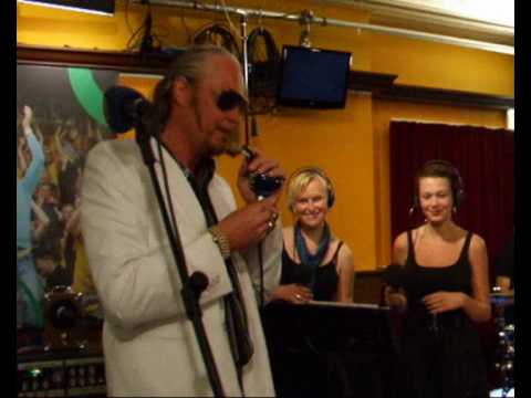 Danny Panadero  & De Big Mill Band  Crazy Little Thing Called Love (Queen) , Live  Yn  Noardewyn