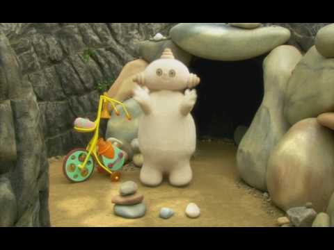 Makka Pakka Song - In The Night Garden