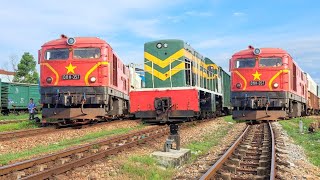 Download the video "450 TRAINS IN VIETNAM 2025 - (tổng hợp 450 chuyến tàu đi dọc Việt Nam xinh đẹp)"