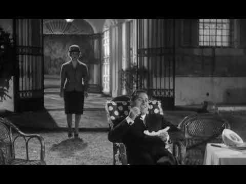 La moglie rediviva riappare al suo funerale - Alberto Sordi ne "Il Vedovo" (1959)