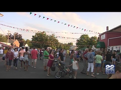 Italian festival draws thousands to Enfield, Connecticut