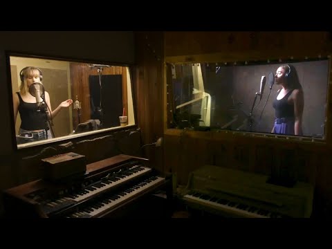 Eurythmics - Sweet Dreams Are Made Of This - The White Stripes - Seven Nation Army - Misc Mashups
