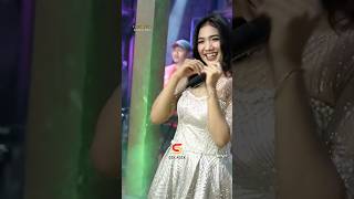 Download lagu Lagi Trending ‼️Lusyana Jelita Adella - Cincin Putih #LusyanaJelita #CincinPutih #dangdut #omadella mp3