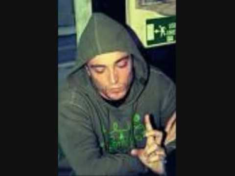 Chief - Luce  ( Reverendo & Gue Pequeno)