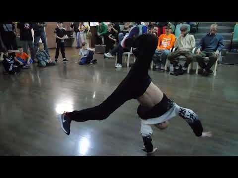 до 9 лет bboy Amba vs Fox - "ALL OPTION" break dance battle