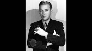 Bing Crosby - I&#39;m Through With Love