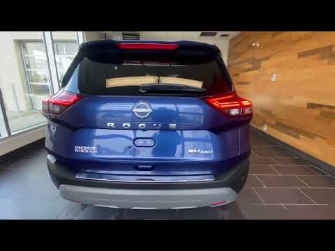 2023 Nissan Rogue SV Moonroof