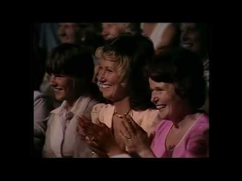 Keith Harris and Cuddles - He's Got a Balloon