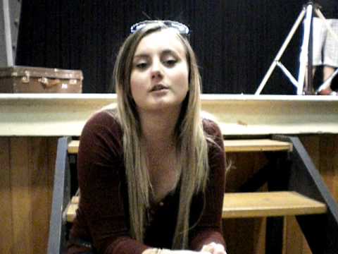 Produção da capa do Unicom, por Andreia Bueno