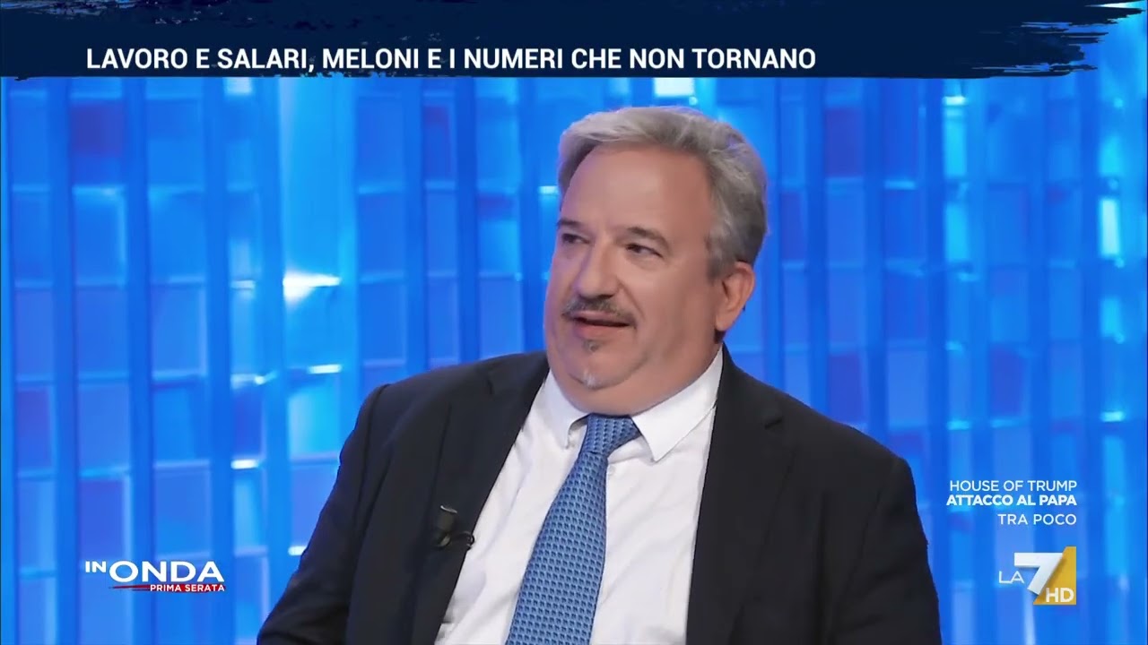 Feltri: "Meloni nel Golfo? Non sappiamo se è andata a prendere il sole...". Telese interviene: ...