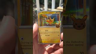 My cat wasn’t amused #pokemon #packopenning #cats #cat #pokemoncards #card #opening #shorts #pokémon