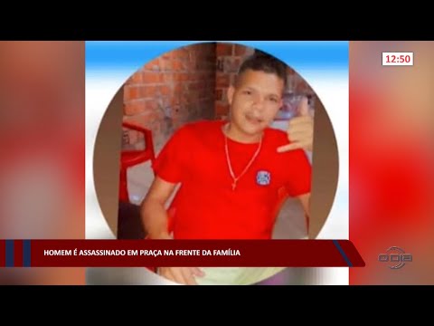 Homem é assassinado em praça na frente da família 09 01 2023