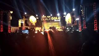 Download lagu Gio Lelaki Nyanyiin Asal Kau Bahagia Versi Manado 😱😍 Live In Manado mp3