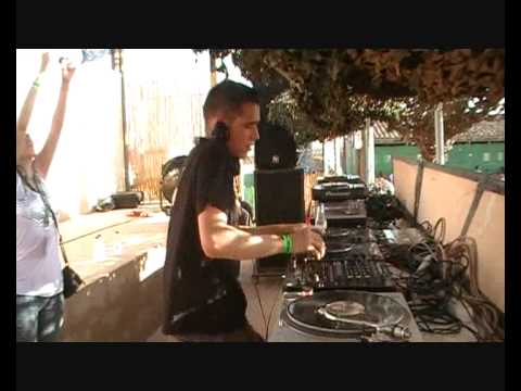 Du'ArT @ Monegros Desert Festival 2010 - Hazard Open Air Floor  Part 5