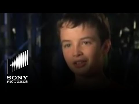 THE WATER HORSE Video Blog #4 "Alex Etel"