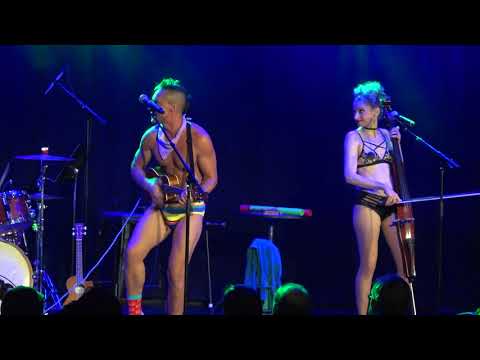 The Skivvies - Toxic Poison