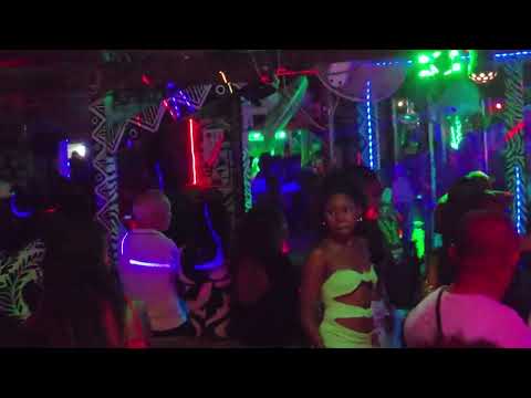 Ambatoloka Nosy Be nightlife Madagascar 🥳 
