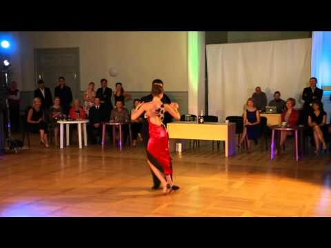  Agustina Berenstein  and  Rodrigo Palacios  are  dancing  to  a  milonga