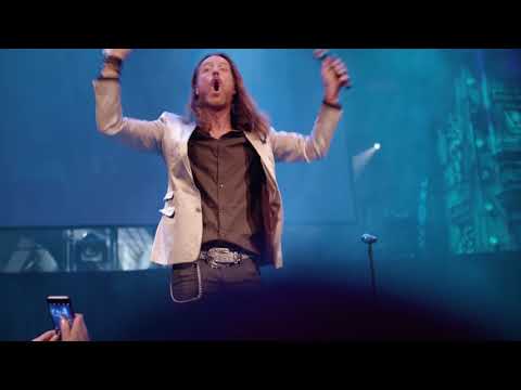 Middagsunderhållning med Fredrik Swahn!