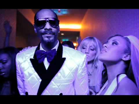 David Guetta ft Snoop Dogg-Sweat Remix (HQ) OFFICIAL VIDEO