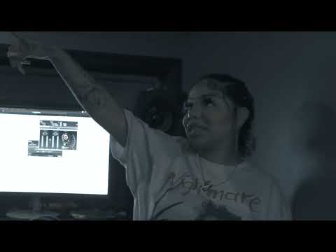 Blaatina - Boncrete Cypher Freestyle (Official Video)