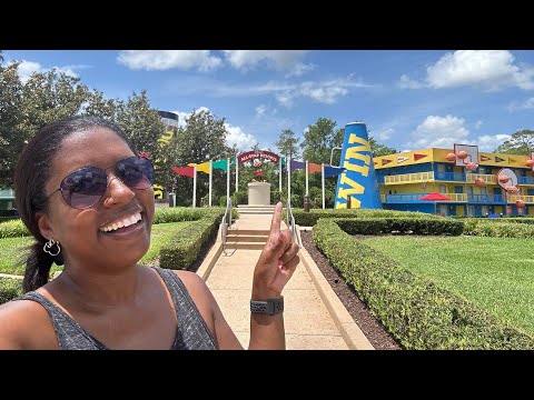 Disney's All-Star Sports Resort Tour 2023 | Tour em quarto acessível para cadeiras de rodas | Informações sobre scooters de terceiros