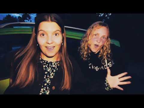 Boller i karry om morgenen - Cilla og Gunilla