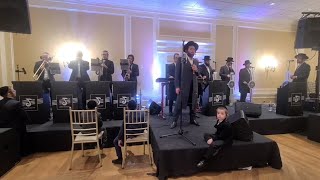 רגעי חתונה מעוררי השראה עם יוסף בנזיון ווברמן, יוסי שטנדיג ומקהלת שירה