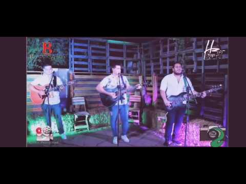Mi historia entre tus dedos - Grupo Hz
