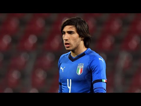 Sandro Tonali: his brutal tackle at the match Italy vs. Czech Republic