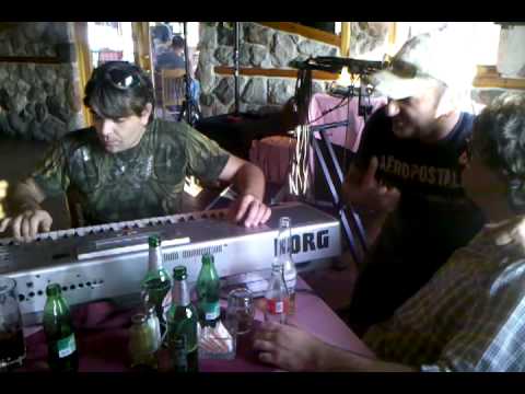 Za Vencjanim Stolom  Goko i Raja