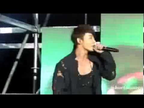 [FANCAM]Super Junior MUBANK Jakarta Donghae During - Oppa Oppa